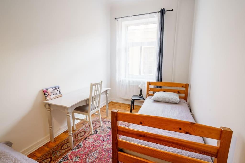Two Bedroom Ausekla Apartment Liepāja Kültér fotó